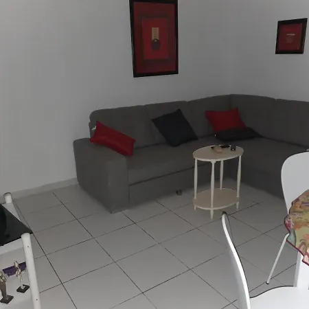 Appartement location saisonnière appartement 3 pieces sur Saint Raphaël Saint-Raphaël